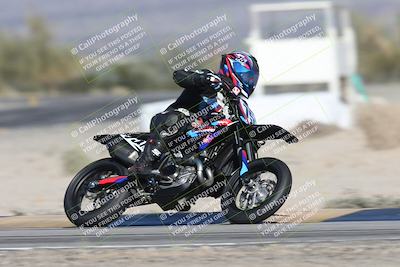 media/Dec-04-2025-Racers Edge (Thu) [[5ebc9f124d]]/3-B Group/2-Session 1 (Turn 4 Entry)/